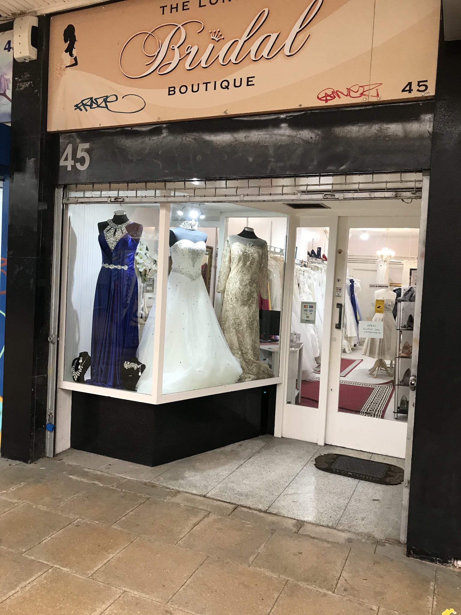 The London Bridal Boutique - Bridal Fashion - photo 1