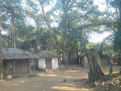 Photos of Hat Karai Bazar Bus Stop