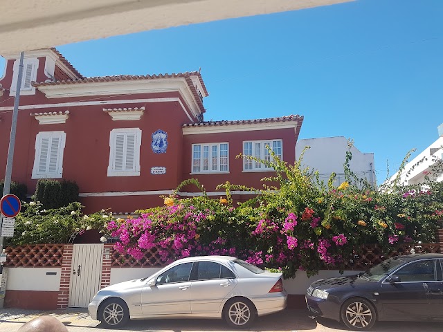 A Merendeira