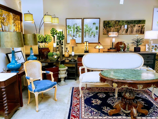 Upscale Consignment Furniture & Decor - Thumbnail