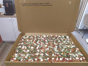 Photo n°23 de ANTHO PIZZ' à Châteauneuf-sur-Isère (Pizzeria)