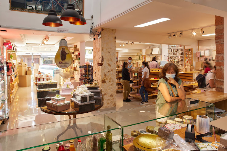 Los Cartujos - Cajas y Empaques