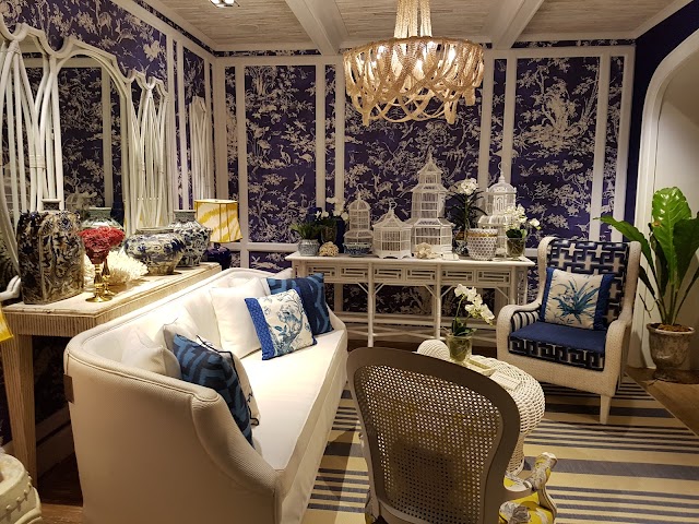 Jim Thompson Shop Thanon Surawong