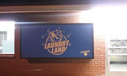 Pittsboro Laundry Land Laundromat - Thumbnail