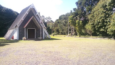 Photos of St Columba's Presbyterian Church