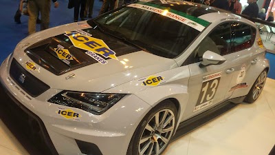 Photos of MALEONRACING