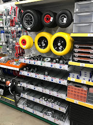 Photo n°19 de RURAL MASTER à Lignières-Châtelain (Atelier de réparation de tracteurs)