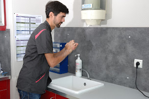 Photo n°7 de Clinique Vétérinaire du Cèdre - Drs Jégou et Vieilledent à La Roche-sur-Yon (Vétérinaire)