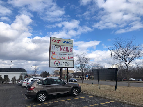 Chicken Lit Tenders & Wings by null