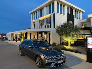 Photo n°20 de B.V.S. BLANCHARD VOITURIER SERVICE à La Rochelle (Service de transport et d'accompagnement)