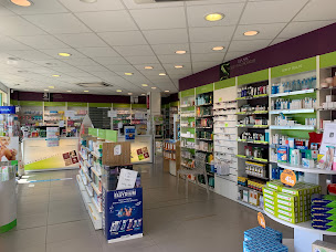 Photo n°1 de Pharmacie de Lailly - Trenque-Bigaud à Lailly-en-Val (Pharmacie)