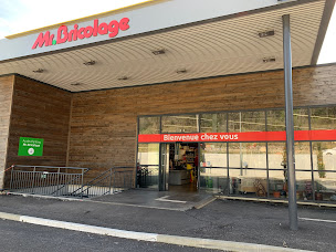 Photo n°2 de Mr.Bricolage Peymeinade à Peymeinade (Magasin d'outillage)