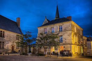 Photo n°3 de Auberge Jeanne d'Arc | Restaurant Traditionnel - Traiteur | Sud Touraine à Sainte-Catherine-de-Fierbois (Restaurant français)