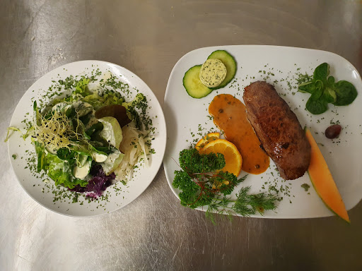 Gasthaus Zum Schnitzer - Thumbnail