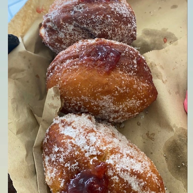 Lily Tree Bakery Ltd photo 3