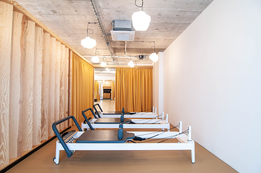 glampilates - Visual