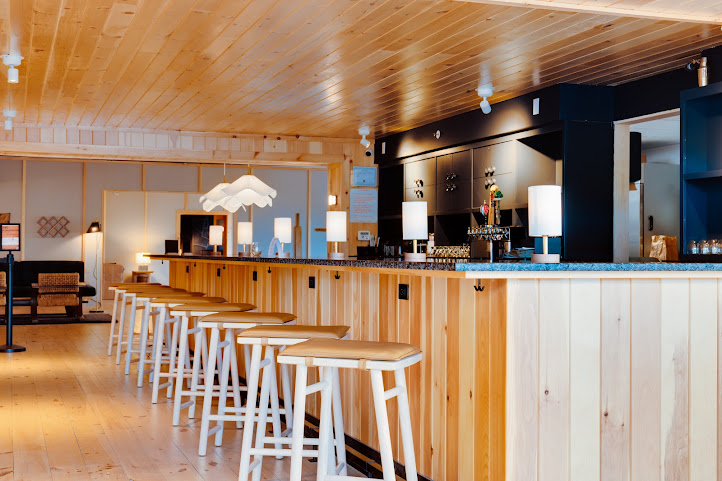 Laurel Lake Placid by null