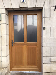 Photo n°3 de ART ET FENETRES - Art et Habitat Mussidan à Mussidan (Menuisier)