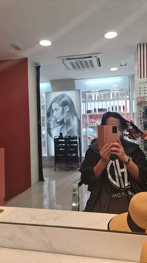 Hair Cut Day Gallery - Spain