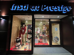 Photo n°21 de Institut Prestige : Prothèses capillaires et mammaires externes à Villeneuve-de-Berg (Magasin de maillots de bain)