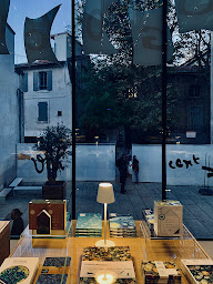 Photo n°13 de La Boutique de la Fondation Vincent van Gogh Arles à Arles (Papeterie)