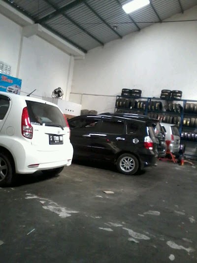 Photos of Wijaya Variasi