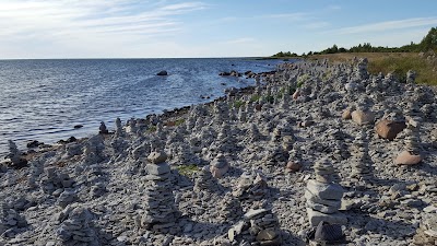 Photos of Ohessaare Mall Kivimaa