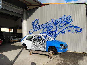 Photo n°5 de CARROSSERIE GREG à Saint-Pierre-de-Curtille (Garage automobile)