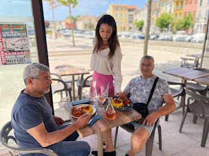 Photo n°9 de CAFÉ GLACIER PMU de La Marine à Martigues (Restaurant de sundae)