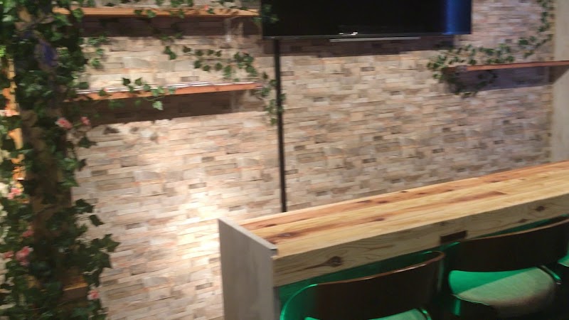 草加 駄菓子＆Bar Arrow（バー アロー）