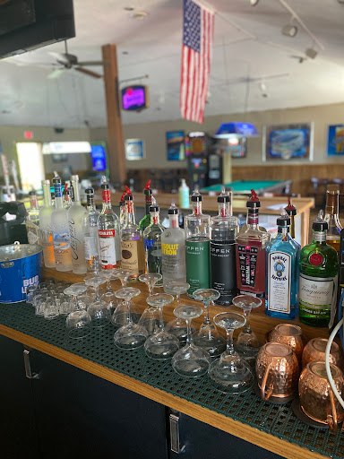 C'Mon Inn Bar - Thumbnail