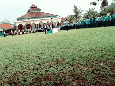 Photos of SMK Darussalam Karangpucung
