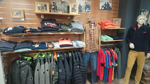 Photo n°11 de Comptoir Moderne des Chiffonniers à Saint-Pol-sur-Ternoise (Magasin de vêtements pour femmes)