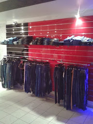 Photo n°14 de James lorem à Saverne (Magasin de vêtements)