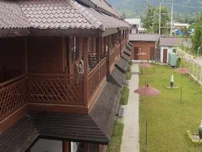 Photos of The White Avenue Hotel