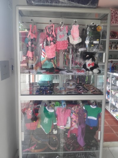 Photos of El Gato Pescador