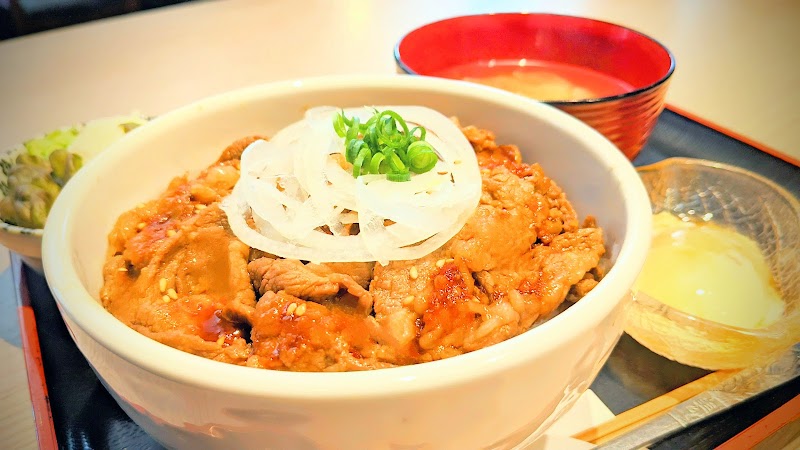 ヤキニク ユウカリ 田和山店