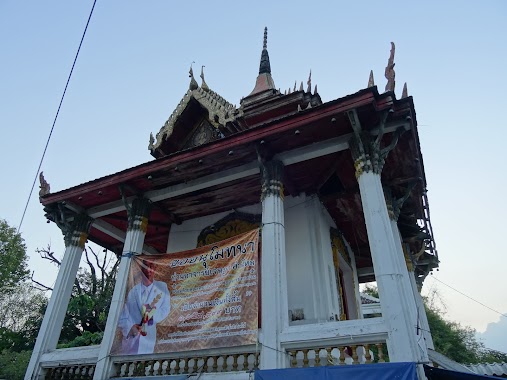 Wat Suwan Keree, Author: Paradorn Tonthong