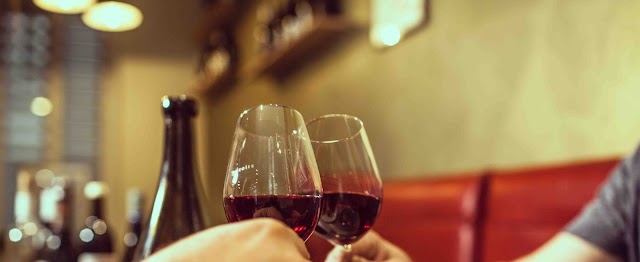 Terroirs - Table & Cave