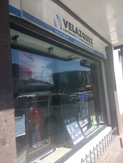 Photos of Vel&aacute;zquez, Fotograf&iacute;a y Video Profesional