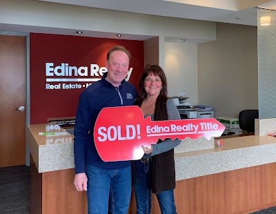 Edina Realty Blaine/Dawn Peddycoart