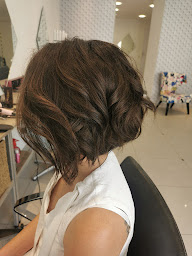 Photo n°28 de Bol D'Hair Coiffure à Châteaubriant (Magasin de perruques)