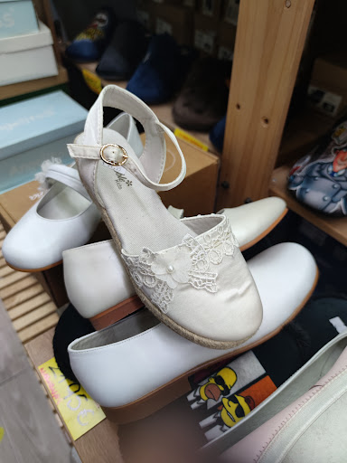 La Gran Zapatilla - Thumbnail