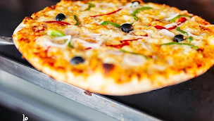 Photo n°2 de Kiosque A Pizza à Grand-Couronne (Pizzeria)