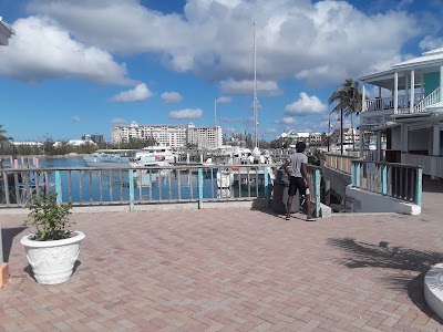 Photos of The Lucaya Shopping Centre