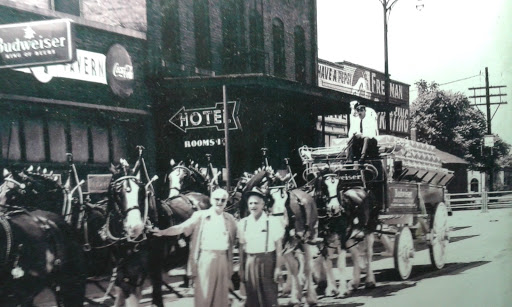 Block Tavern - Visual