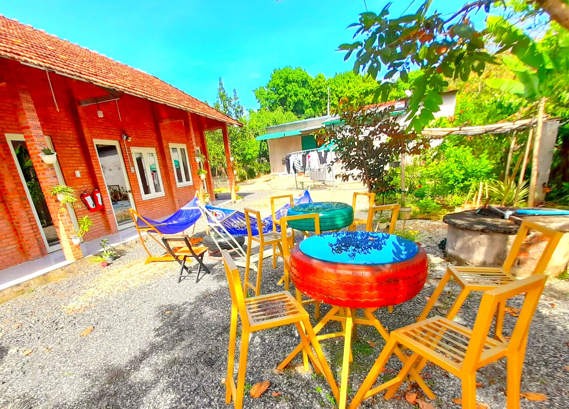 Cat Tien Backpackers Hostel