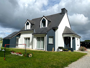 Photo n°22 de NAUDIN Cédric SARL - Peinture et Décoration Plumelin à Plumelin (Peintre en bâtiment)