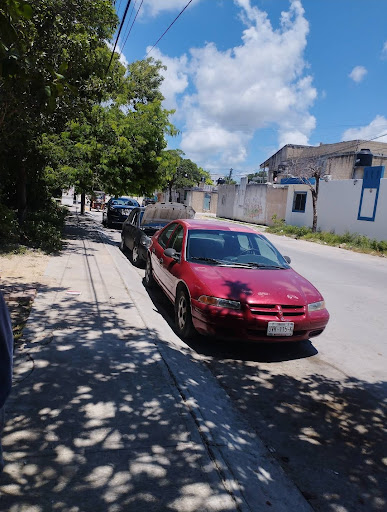 Taller mecánico y eléctrico ""PEETER""