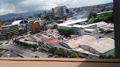 Photos of Gran Centro Comercial Zona 4